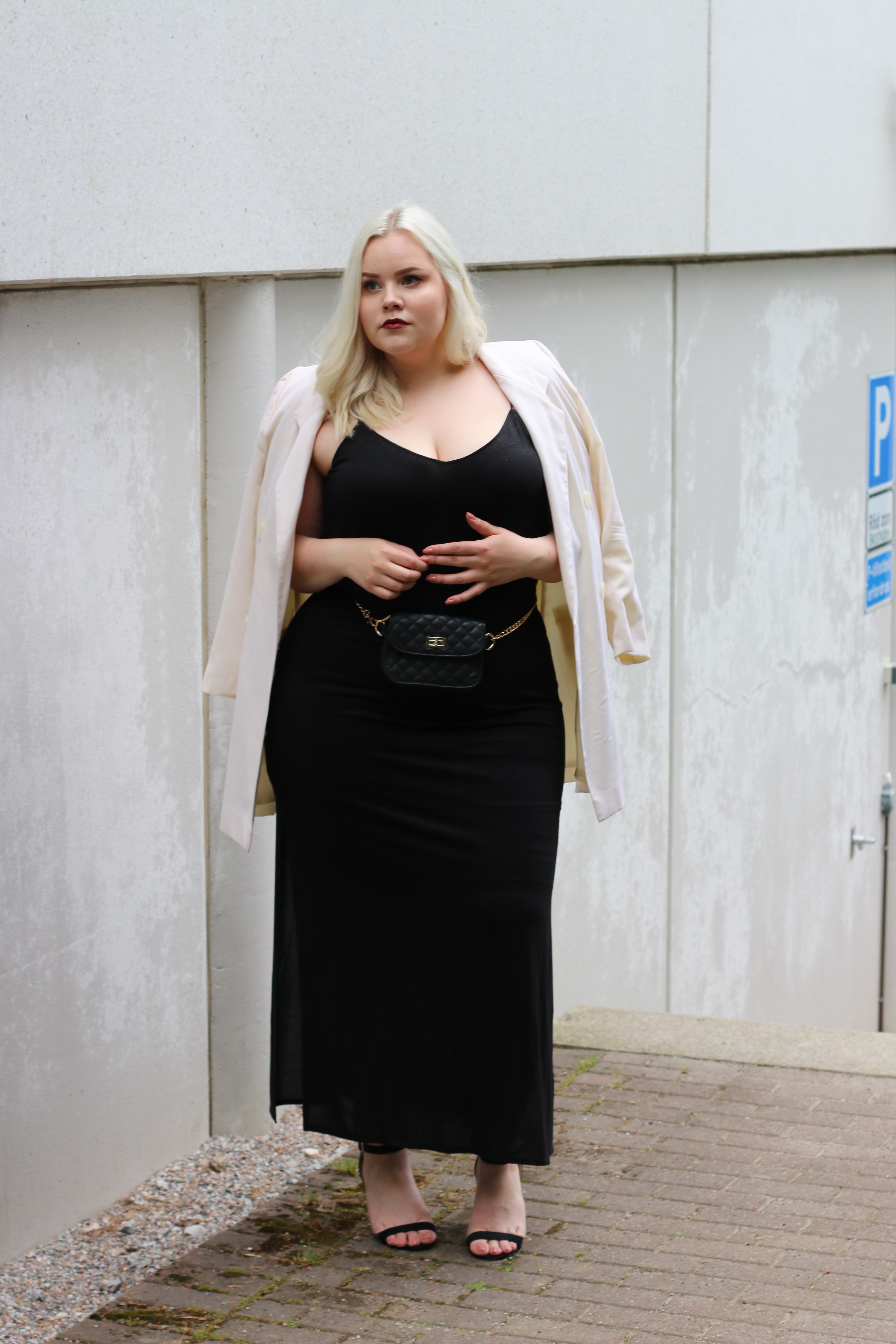 Mode XLusive Style Profile curvy plus size fashion blog Ottawa Montreal Toronto Canada Chantsy Chantal Sarkisian Emmi Snicker 1
