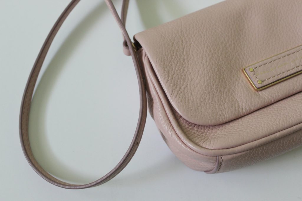 valamode-ottawa-fashion-blog-marc-jacobs-luxury-consignment-purse